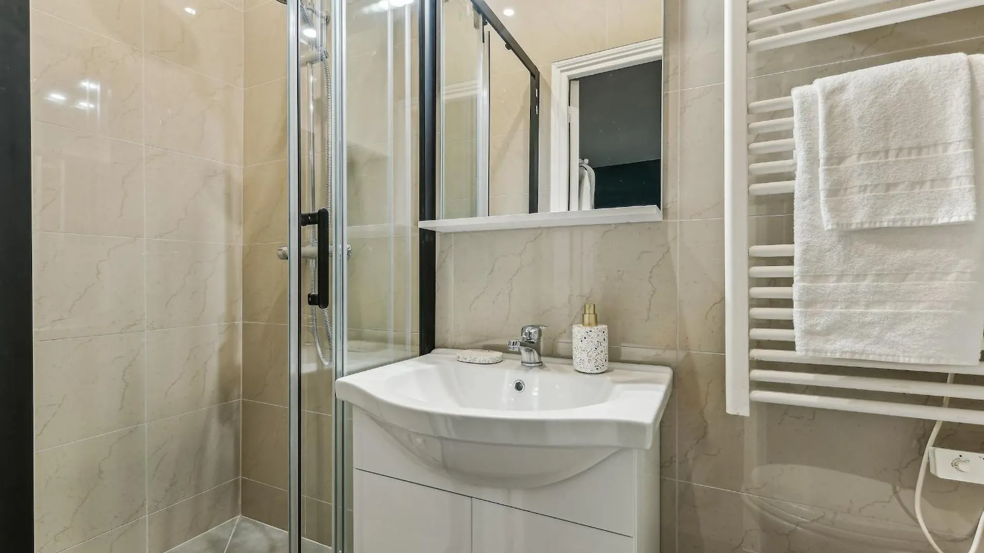 Le Marais & Quartier Montorgueil - 1br - Cityapartmentstay Париж